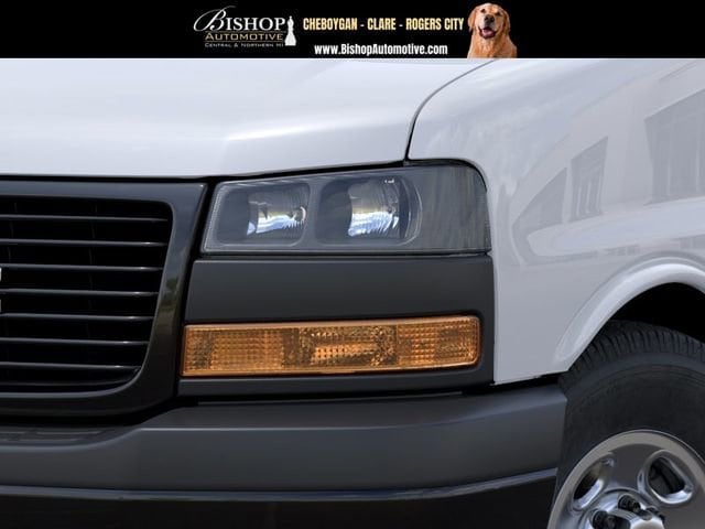 2026 GMC Savana Cargo Work Van image 10