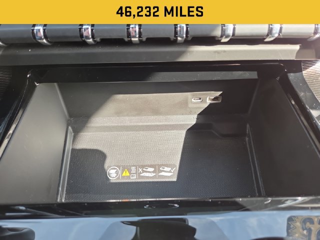 2025 GMC Yukon XL Elevation vehicle photo 4