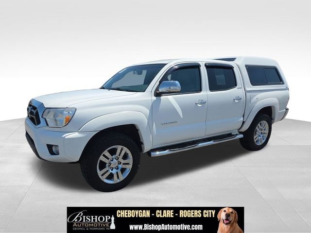 2015 Toyota Tacoma 4x4 Doublecab V6 AT's photo