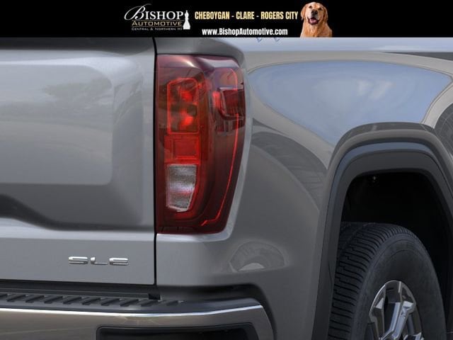 2026 GMC Sierra 1500 SLE image 11