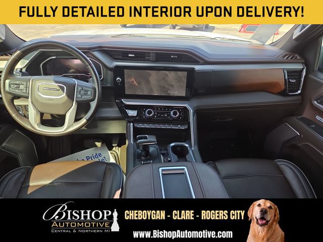 2022 GMC Sierra 1500 Denali vehicle photo 3