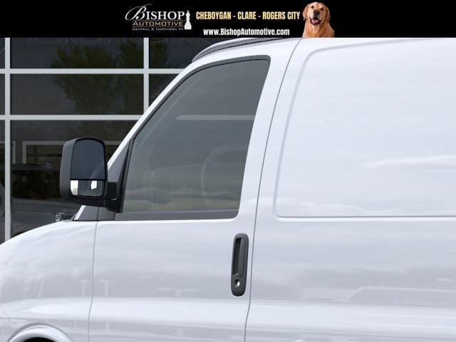 2026 GMC Savana Cargo Work Van image 12