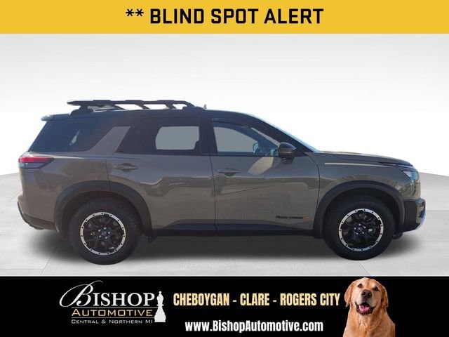 2024 Nissan Pathfinder Rock Creek image 13