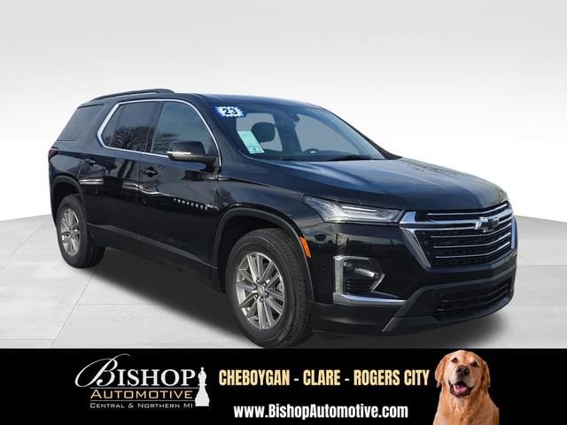 2023 Chevrolet Traverse LT Cloth image 17