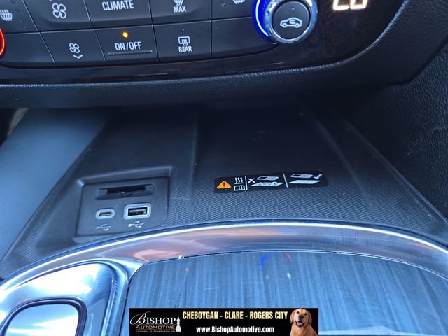2024 Buick Enclave Essence image 50