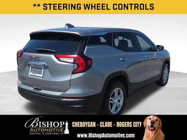 2023 GMC Terrain SLE image 13