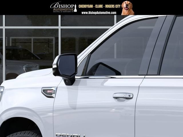 2026 GMC Yukon XL Denali - Photo 12