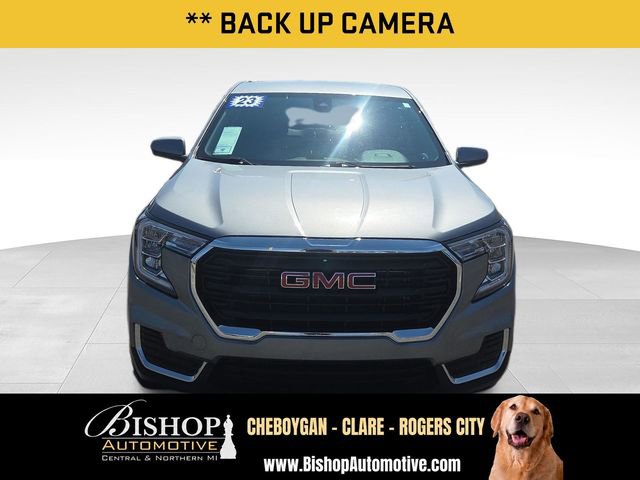 2023 GMC Terrain SLE image 16