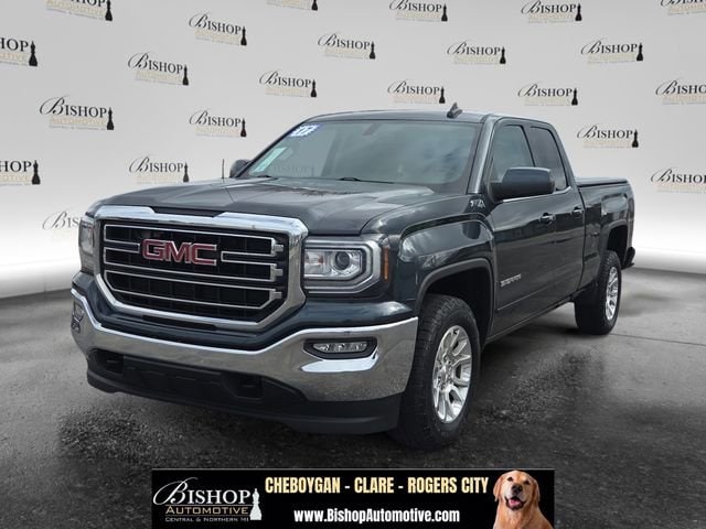 2017 GMC Sierra 4WD Double Cab Standard Box SLE's photo