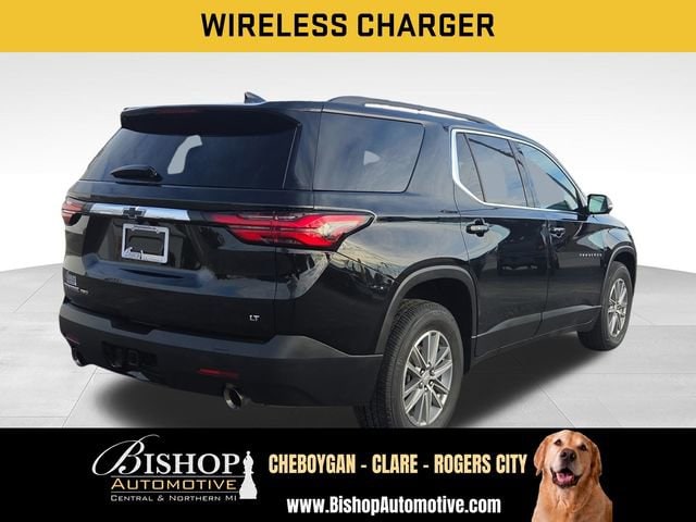 2023 Chevrolet Traverse LT Cloth image 14