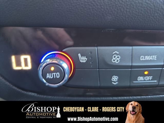 2024 Buick Enclave Essence image 27