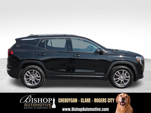 2024 GMC Terrain SLT image 26