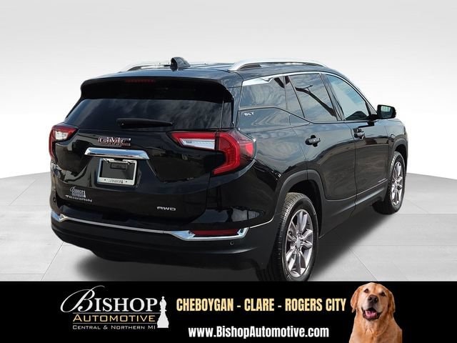 2024 GMC Terrain SLT image 25