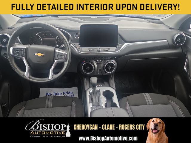 2024 Chevrolet Blazer 2LT vehicle photo 3