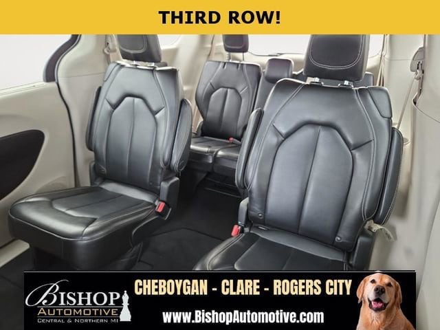 2023 Chrysler Pacifica Touring L - Photo 17