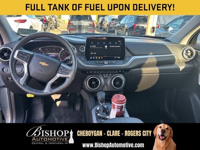 2023 Chevrolet Blazer 2LT image 2