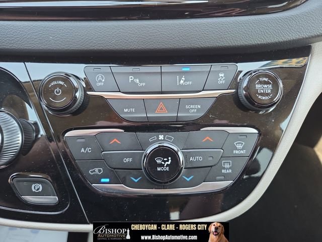 2023 Chrysler Pacifica Touring L - Photo 57