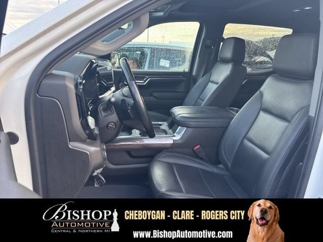 2024 Chevrolet Silverado 1500 LTZ vehicle photo 3