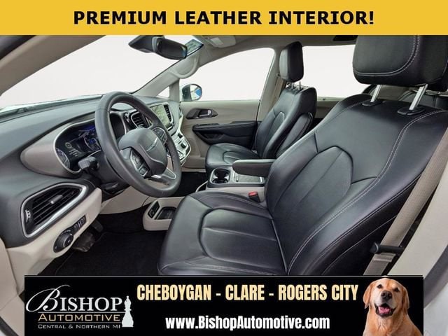 2023 Chrysler Pacifica Touring L - Photo 10
