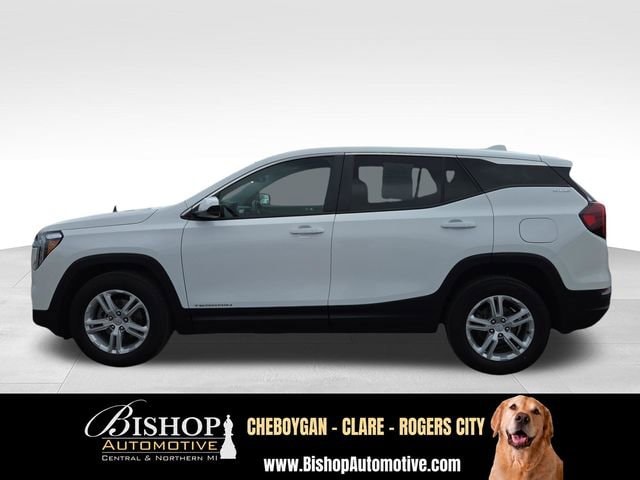 2024 GMC Terrain SLE image 15
