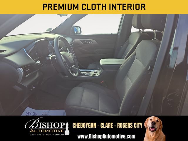 2023 Chevrolet Traverse LT Cloth image 5