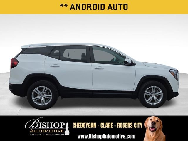 2024 GMC Terrain SLE image 9