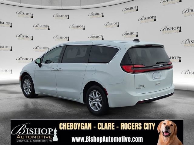 2023 Chrysler Pacifica Touring L - Photo 21