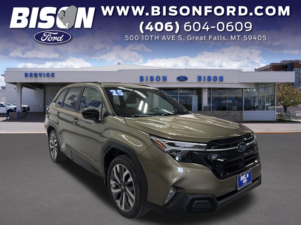 2025 Subaru Forester Touring's photo