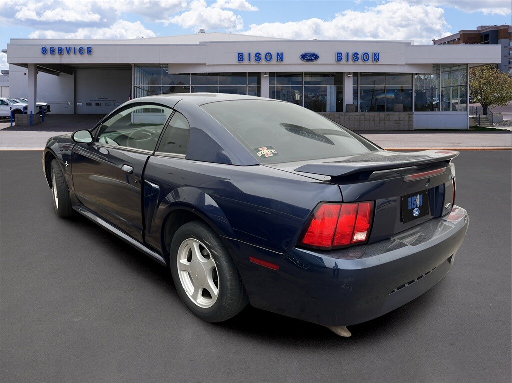 Used 2002 Ford Mustang V6 Coupe