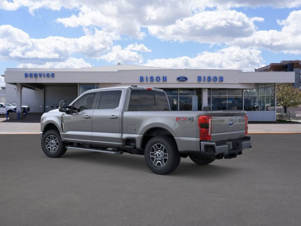 New 2026 Ford F-350 Lariat Truck Crew Cab
