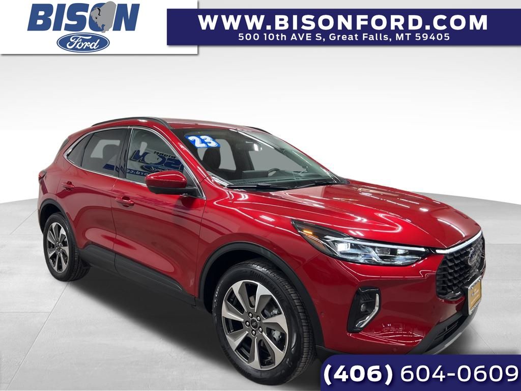 2023 Ford Escape Platinum's photo