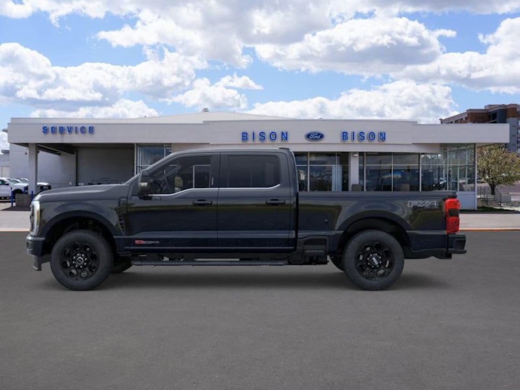 New 2026 Ford F-350 Lariat Truck Crew Cab