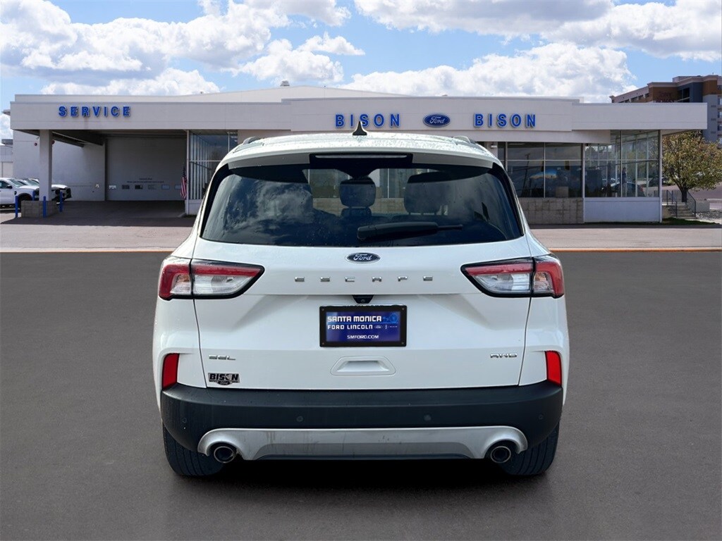 2021 Ford Escape SEL photo 4