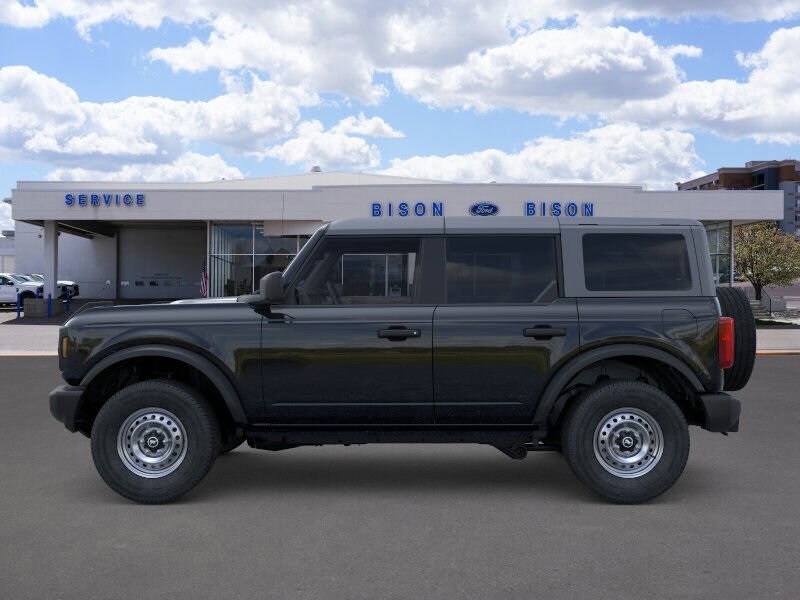 2025 Ford Bronco Base photo 3