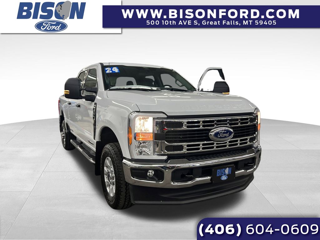 2024 Ford F-350 Super Duty XLT's photo