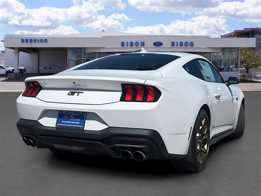 2024 Ford Mustang GT Premium photo 2