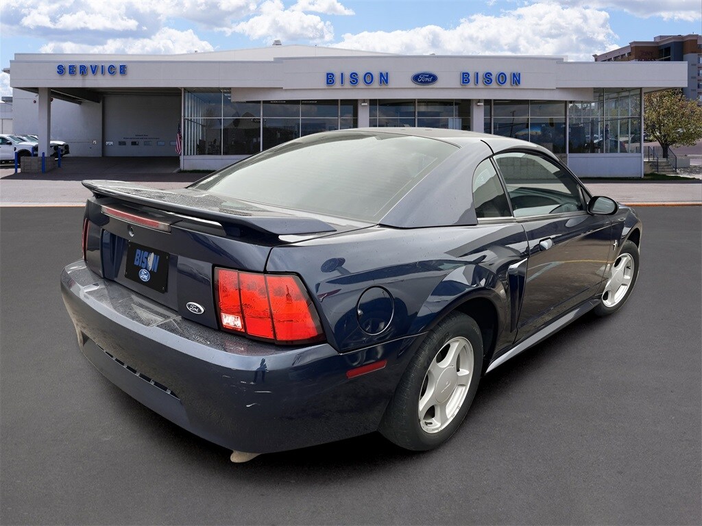 Used 2002 Ford Mustang V6 Coupe