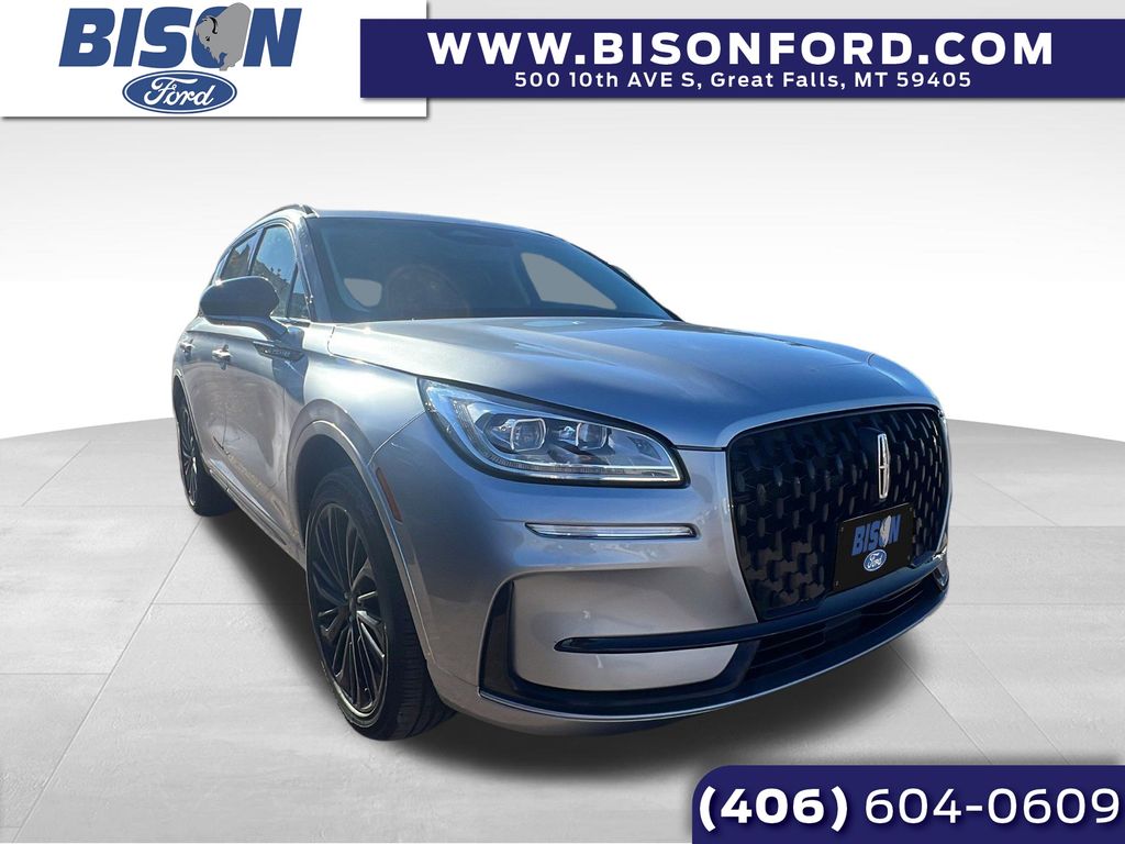 2024 Lincoln Corsair Reserve's photo