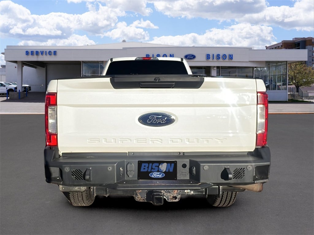 Used 2018 Ford F-250SD XLT Truck