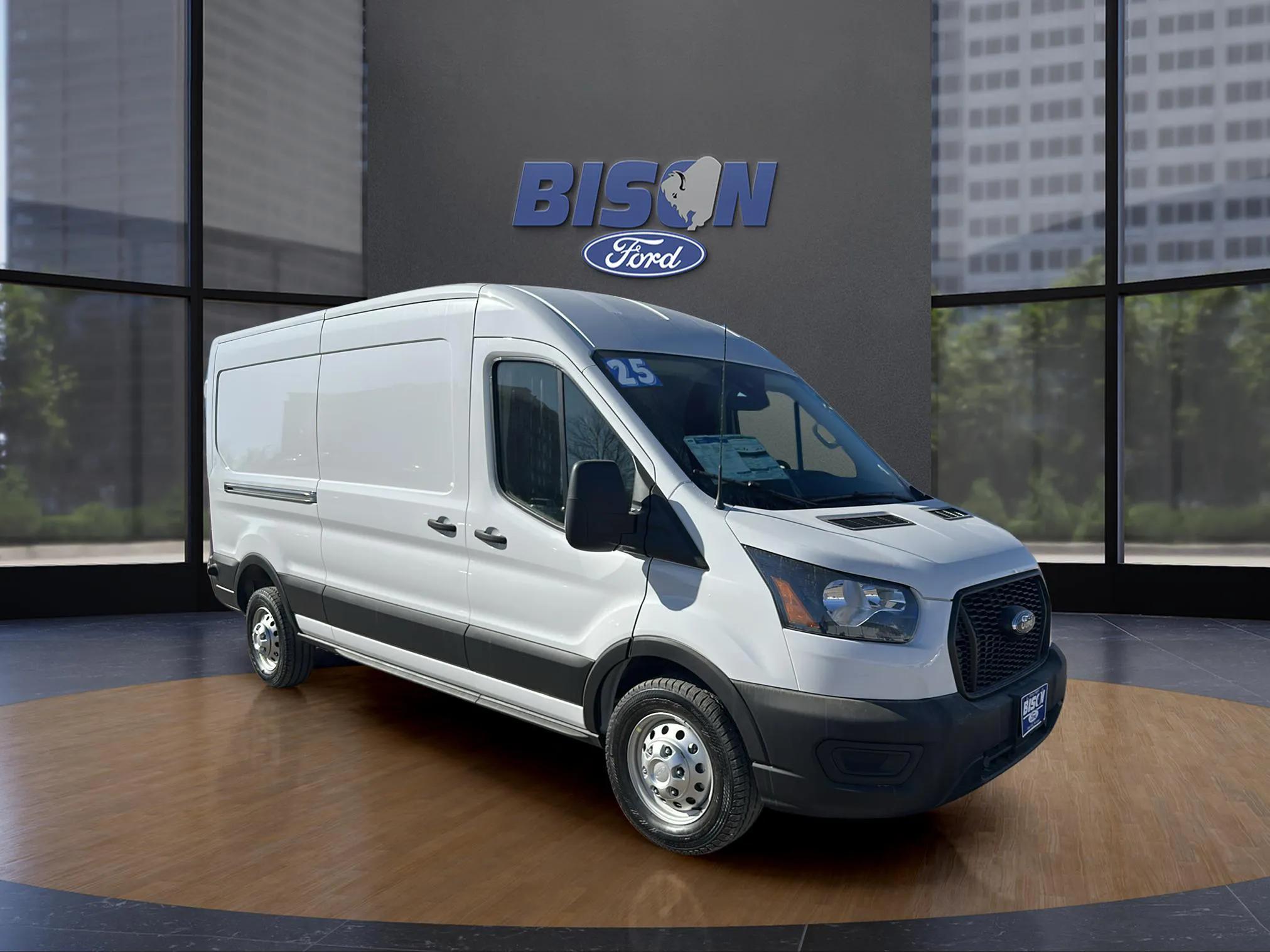 2025 Ford Transit photo 2