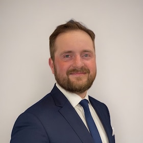 Staff member NATHAN HAWKINS from ID_9bd26c599807