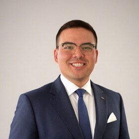 Staff member JOAQUIN BODINE from ID_9bd26c599807