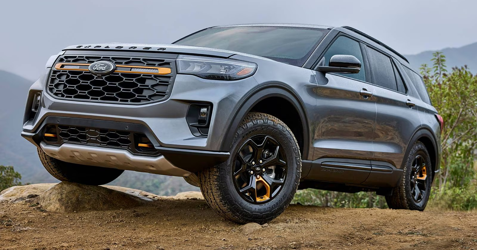 2027 Ford Explorer exterior styling and towing capability