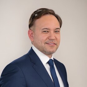 Staff member IAN GREENWOOD from ID_9bd26c599807