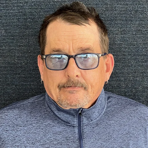 Staff member DEAN AMOR from ID_536f0a324ad5