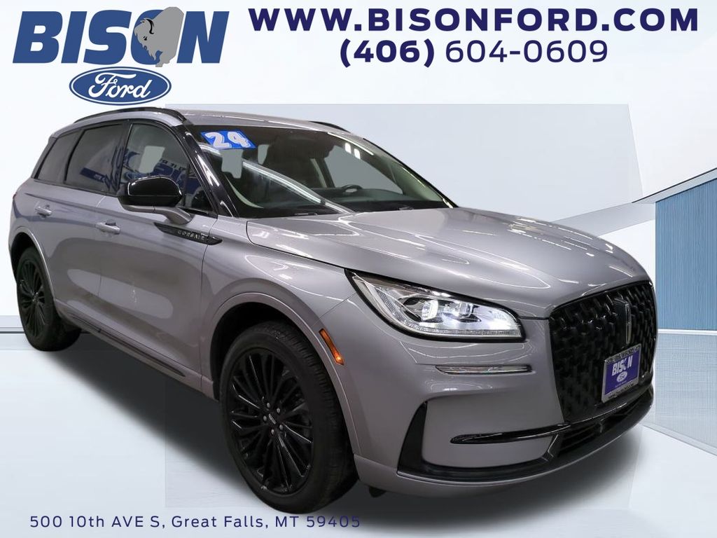 2024 Lincoln Corsair Reserve's photo