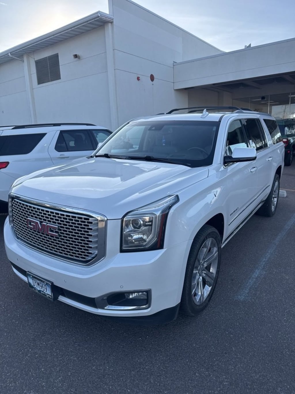 Used 2017 GMC Yukon XL Denali SUV