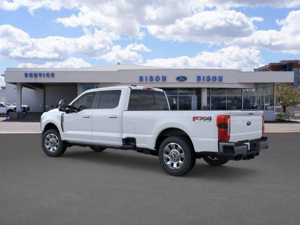 New 2026 Ford F-350 Lariat Truck Crew Cab