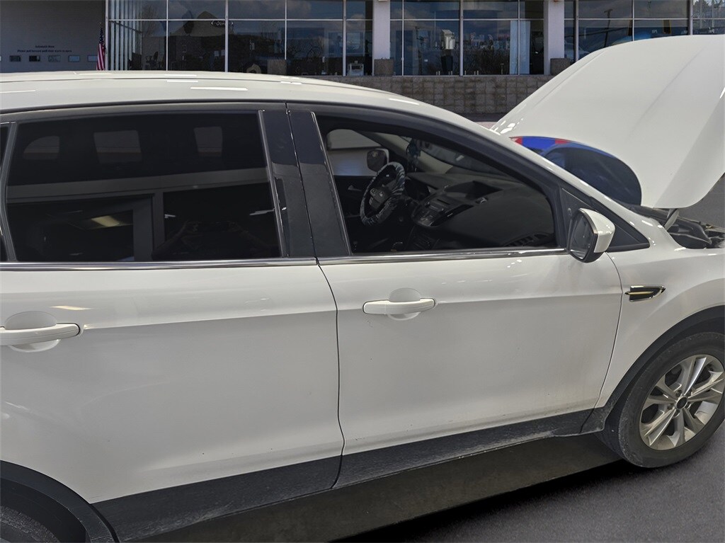 2017 Ford Escape SE photo 3