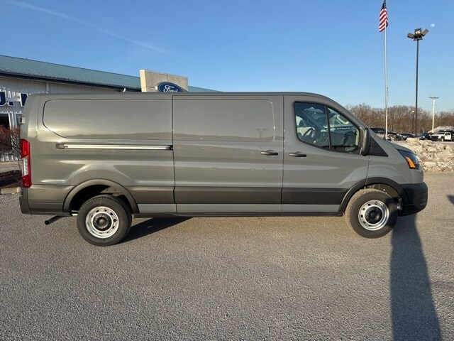 2025 Ford Transit photo 2